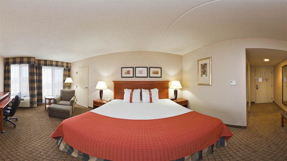 Holiday Inn Dayton/Fairborn I-675 By Ihg Экстерьер фото